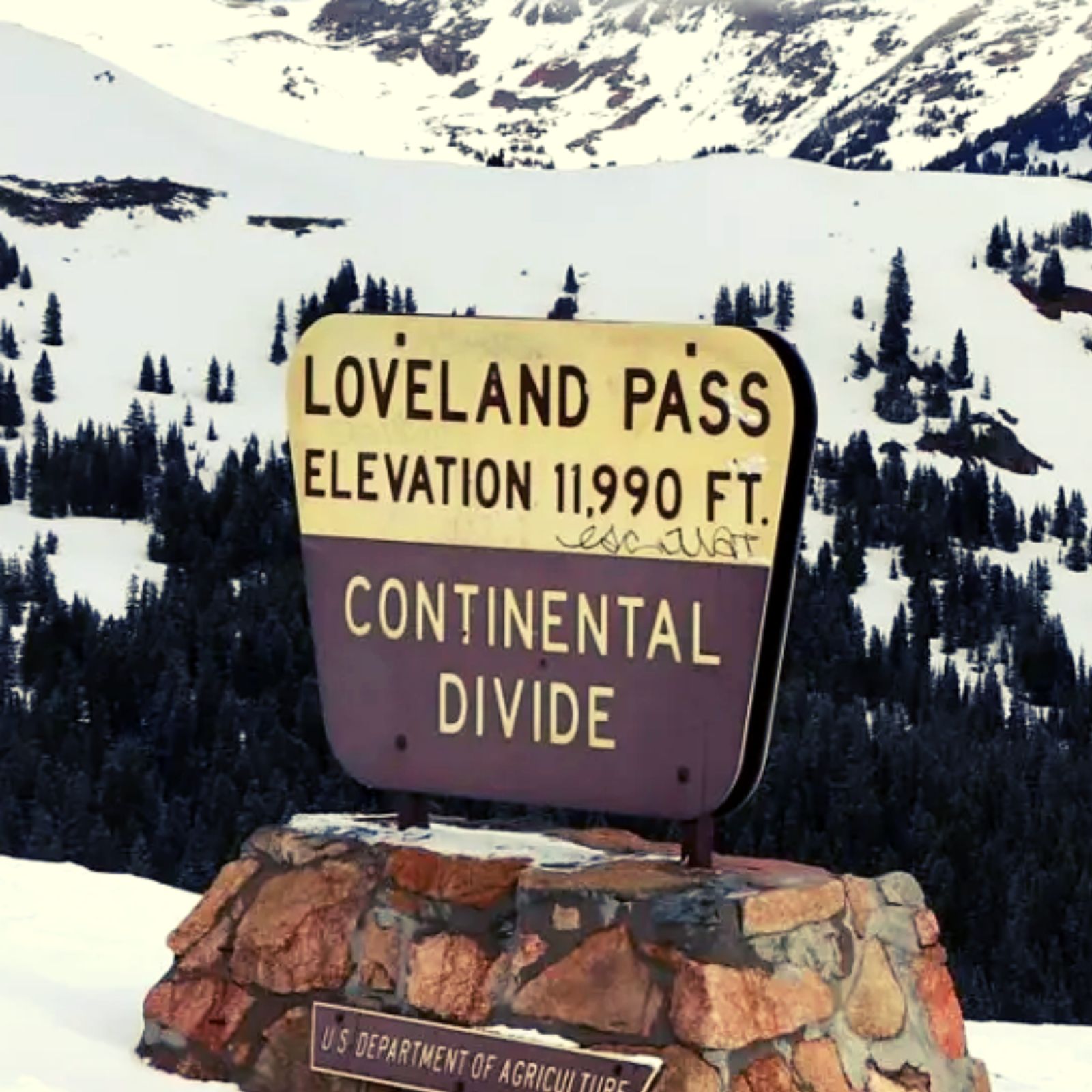 loveland pass backcountry - feature image